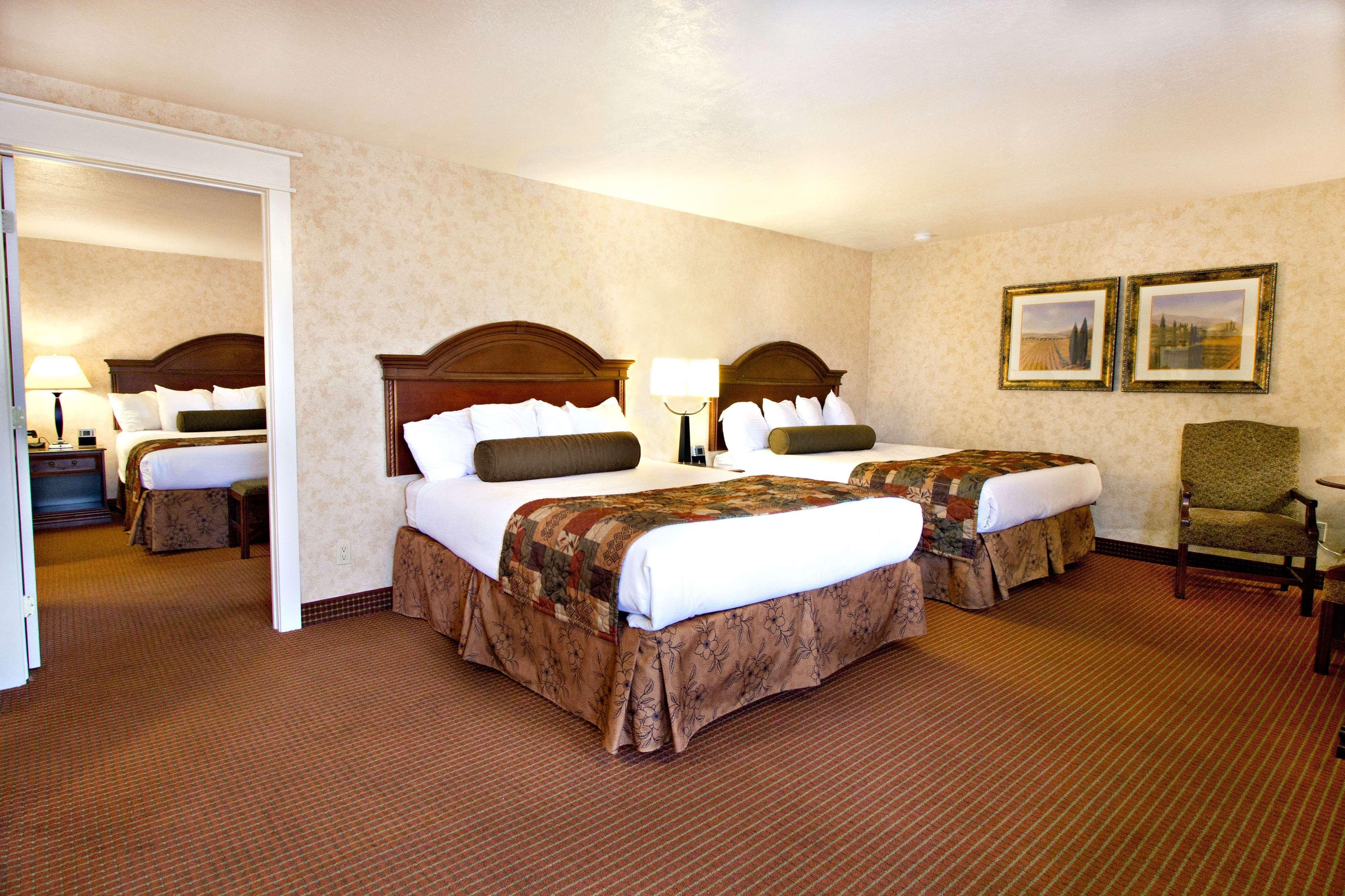 Best Western Plus Weston Inn Logan Exterior foto